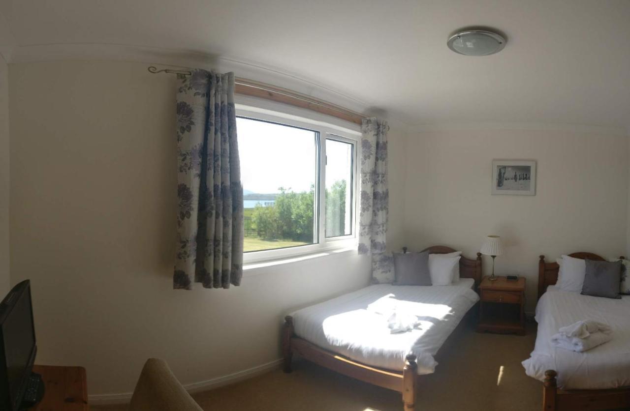 Loch Roag Guest House Breasclete Экстерьер фото